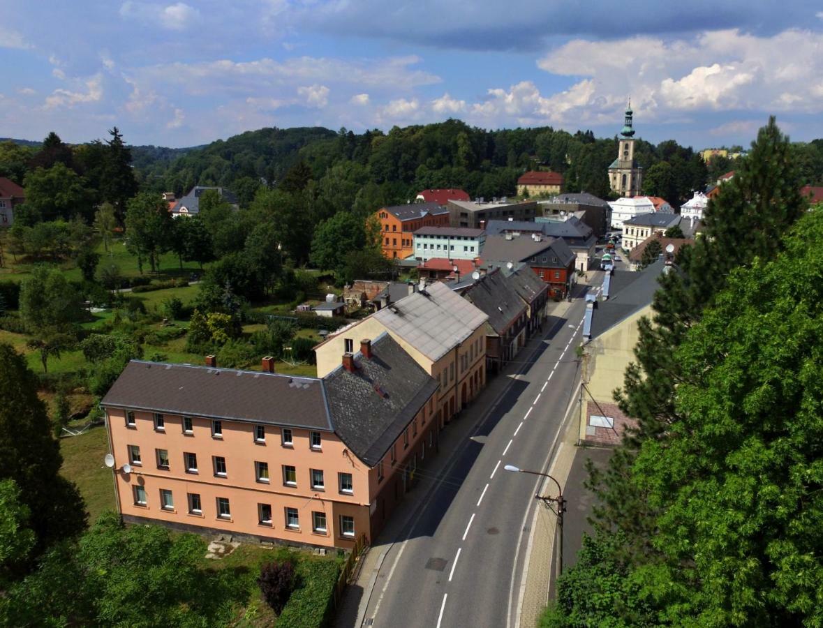 Bigtrip.Cz Apartments Krásná Lípa Bagian luar foto